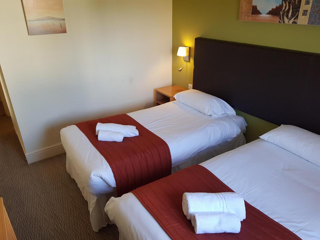 Rose And Crown Hotel Porthcawl Ngoại thất bức ảnh