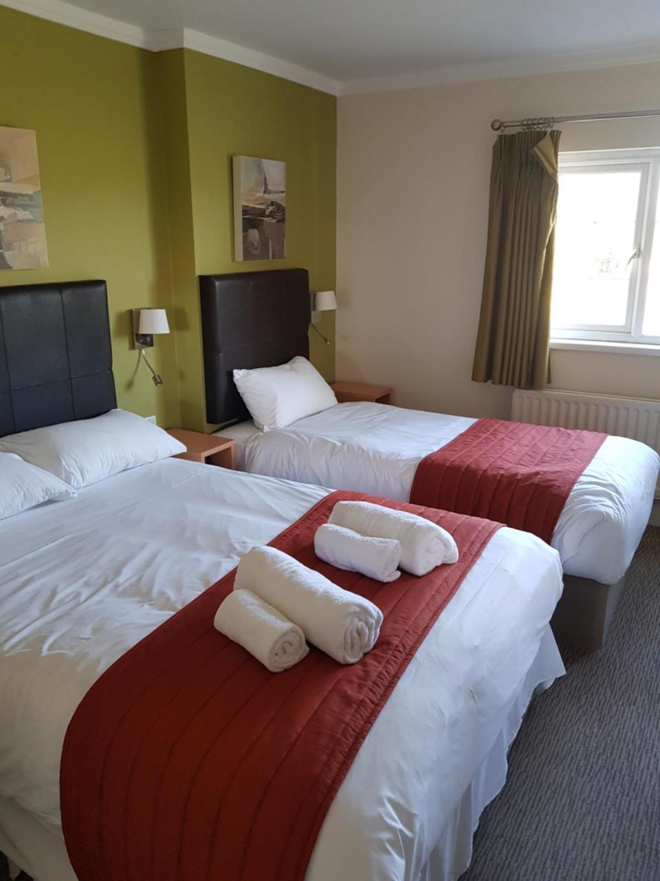 Rose And Crown Hotel Porthcawl Ngoại thất bức ảnh